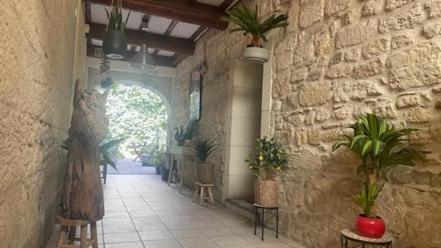 L'Isle Apartman Beaucaire  Kültér fotó