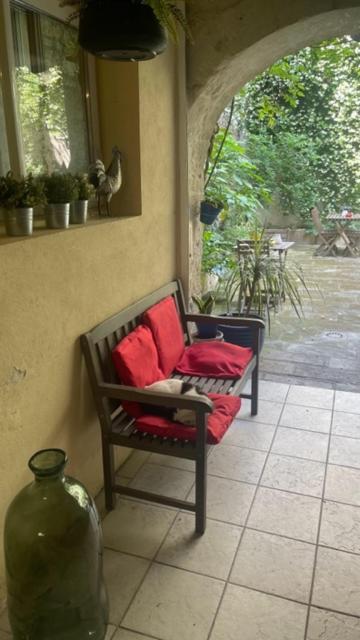 L'Isle Apartman Beaucaire  Kültér fotó