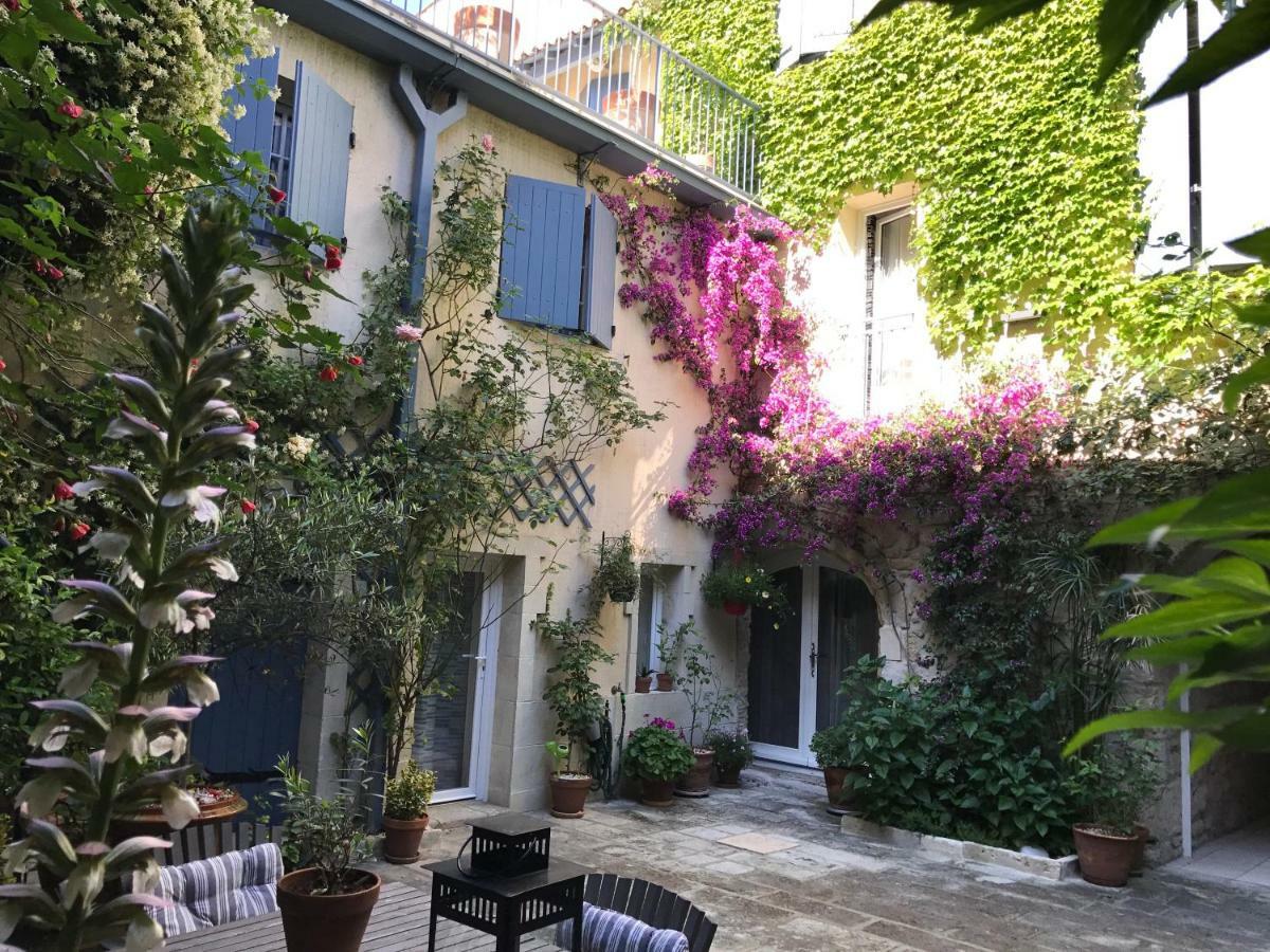 L'Isle Apartman Beaucaire  Kültér fotó